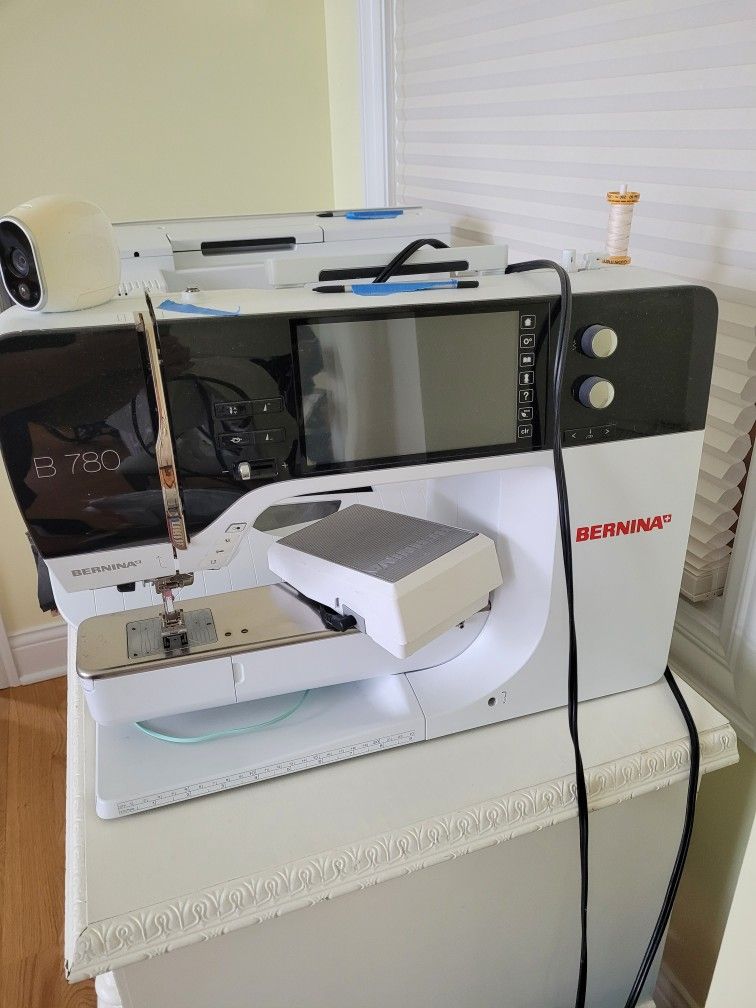 Bernina B780