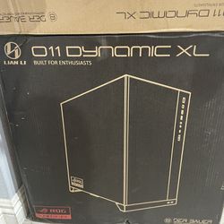 ROG Lian Li 011 Dynamic XL Case