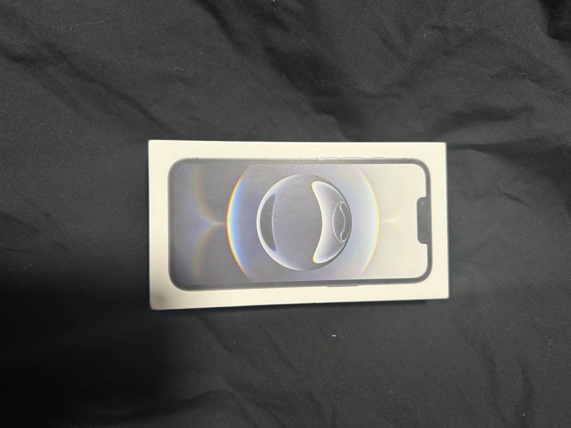 Apple iPhone 16e BRAND NEW UNLOCKED