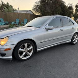 MERCEDES C230 SPORT (PASSED SMOG)