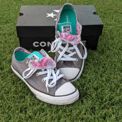 **New Converse Youth Teal And Pink Shoes Size 4** $50 Firm