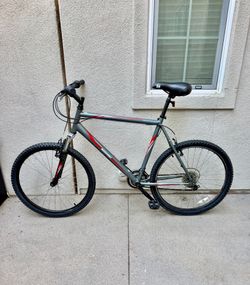 Nishiki Men's Pueblo 26" Mountain Bike