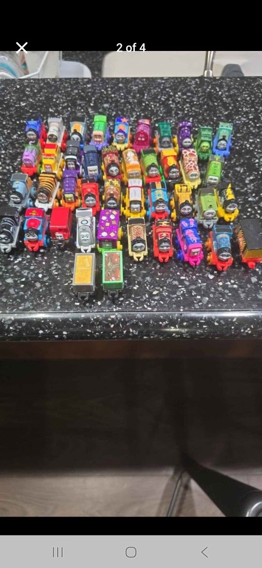 42 Thomas The Train Minis Lot