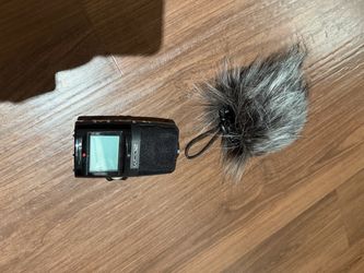 Zoom H2n handy recorder