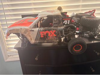 Traxxas udr