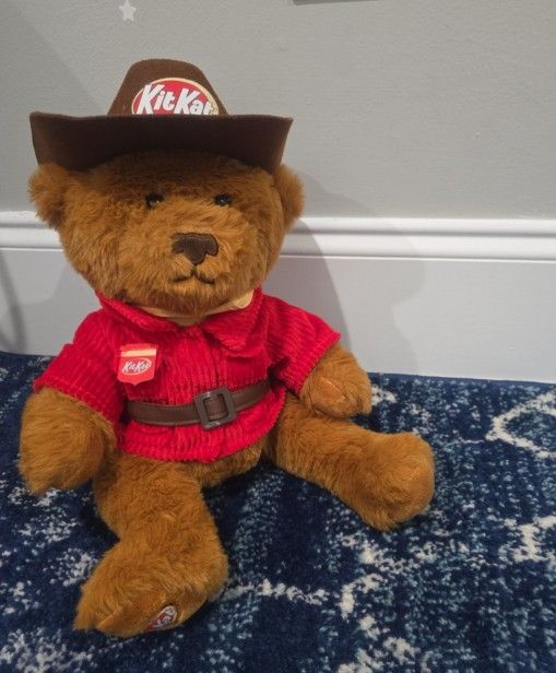 Kitkat Sherrif Bear