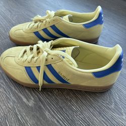 Adidas Gazelle Shoe