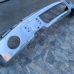 2009 - 2014 FORD F150 F-150 FRONT BUMPER CHROME GENUINE USED OEM.  Y2  Y12