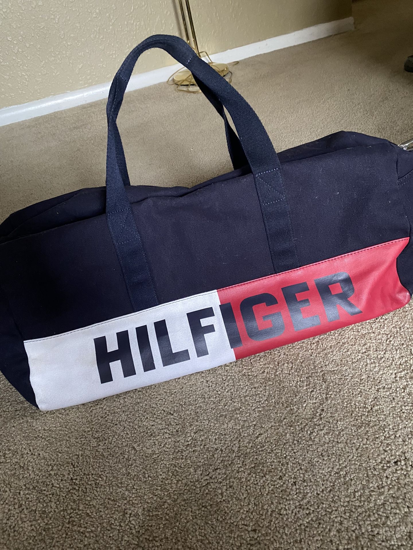 Tommy Hilfiger Duffle Bag