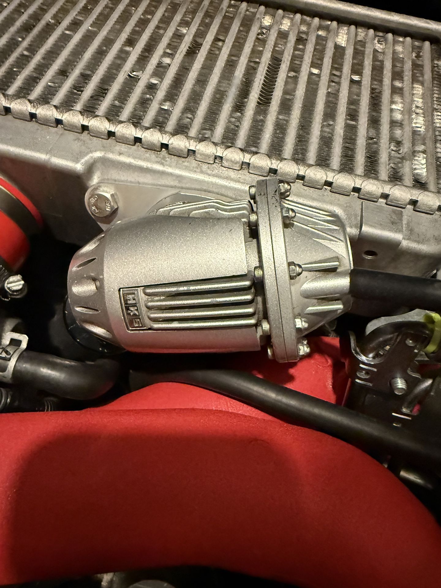 HKS BOV