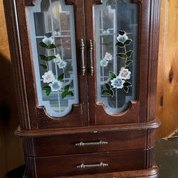 vintage  large carved  wood jewelry armoire  16.5 in tall 12in wide  5.5 in long