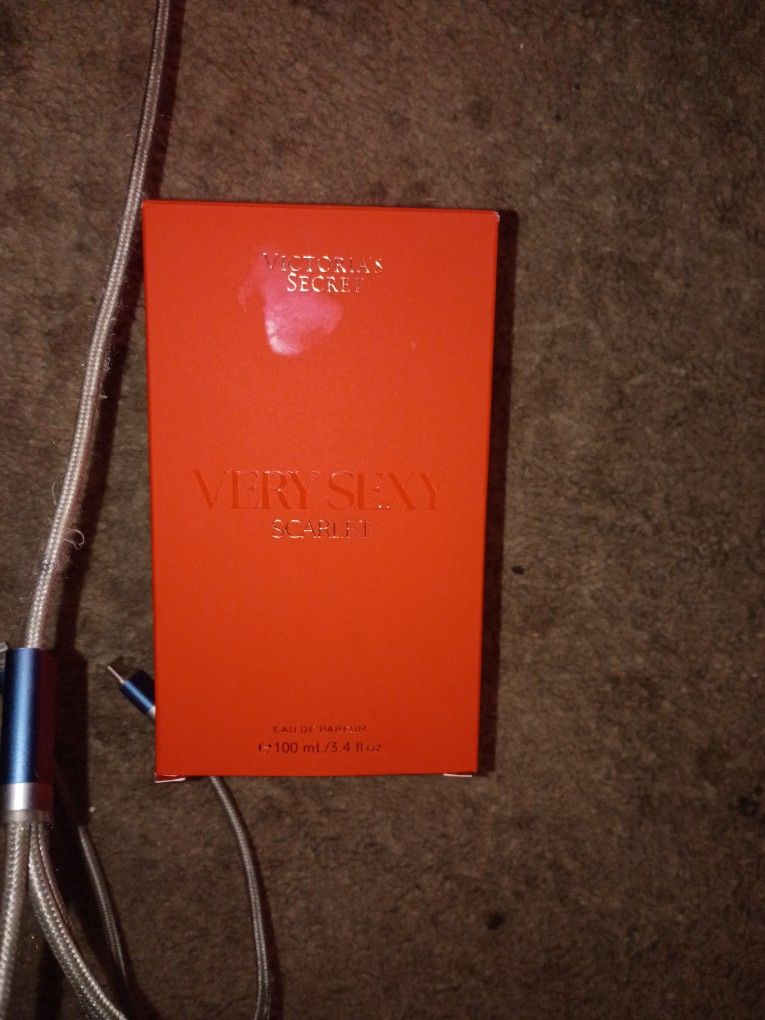 Victoria's Secret Very Sexy Scarlett