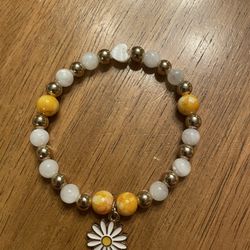 Golden Daisy Bracelet