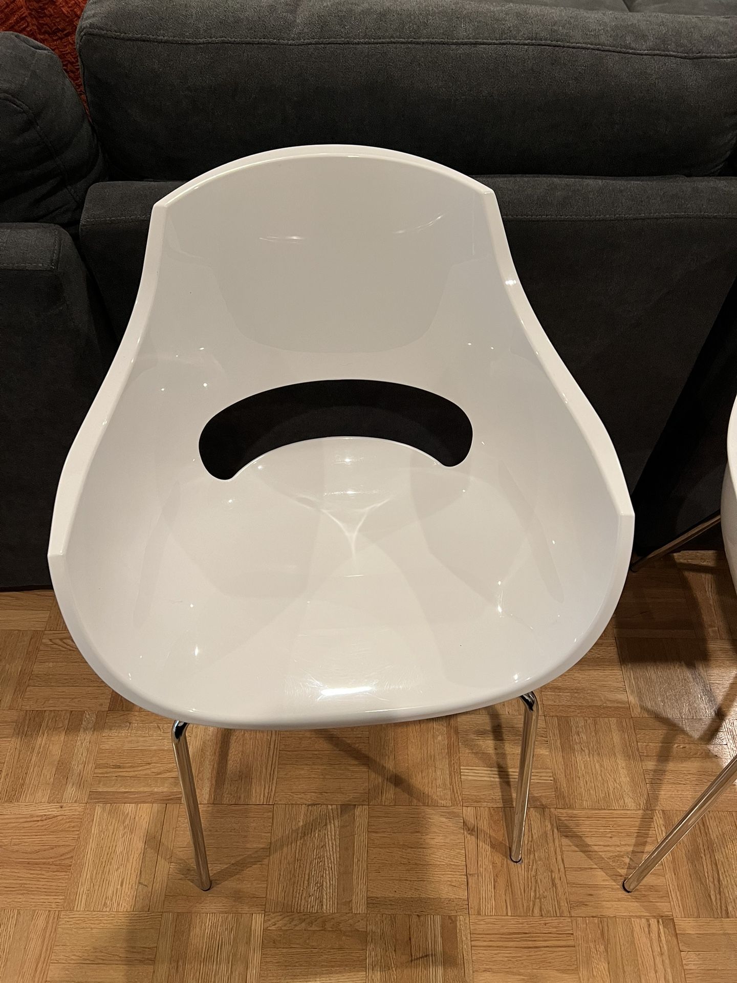 Modern White Dining Chairs – Set of 3