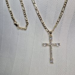 Cross Charm and Chain 25$ 14K Gold Laminated Hypoallergenic Waterproof Non Tarnish Exelent Quality 