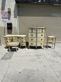 Vintage Dressing Table Set