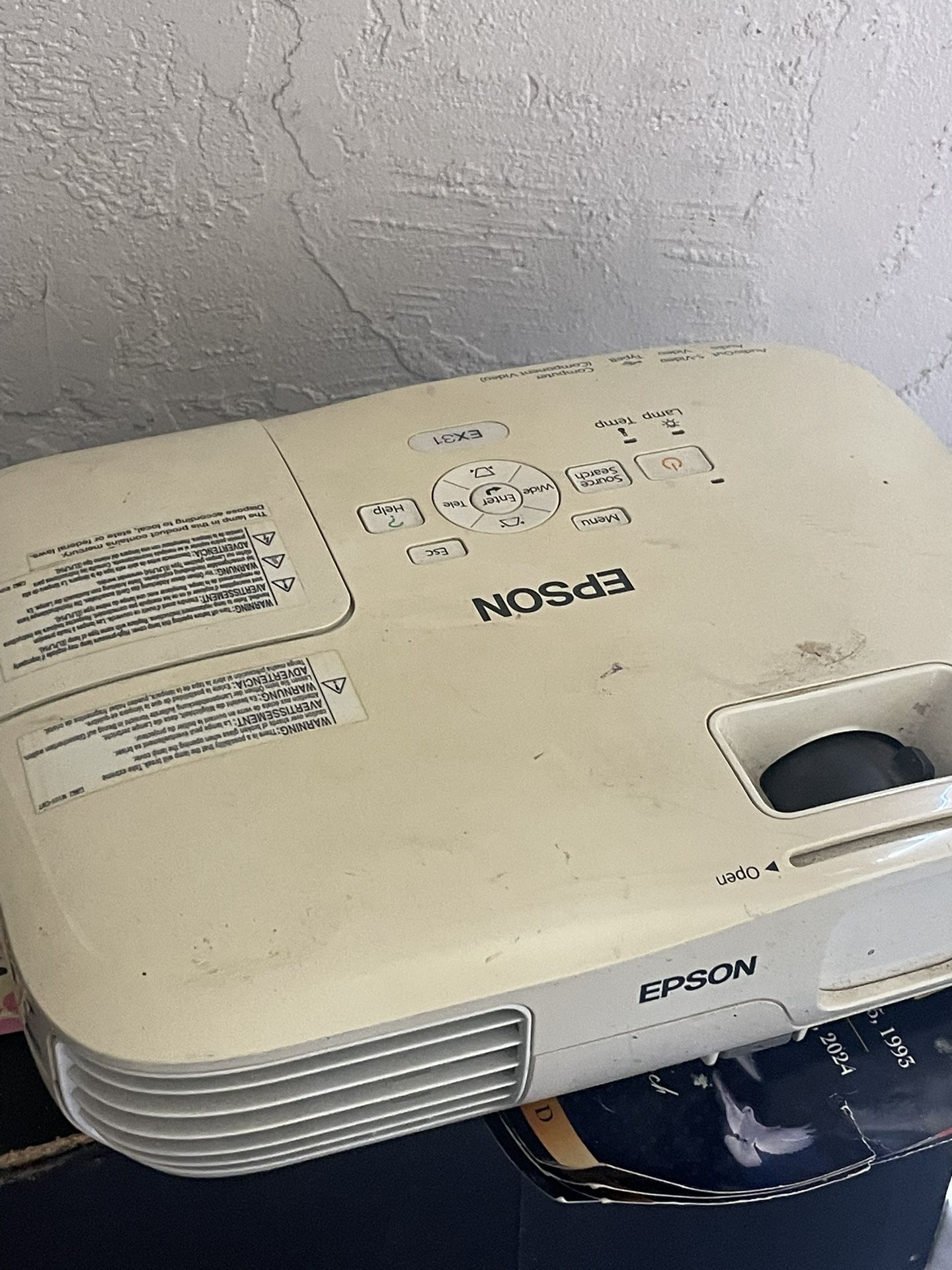 32 Inch Television & Projector 🔥🔥