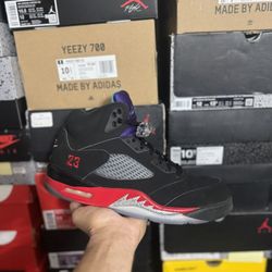 Jordan Top 3 5s size 10.5 VNDS