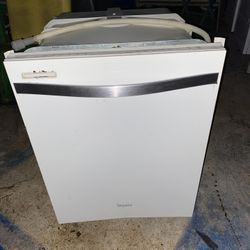 Whirlpool Dishwasher 