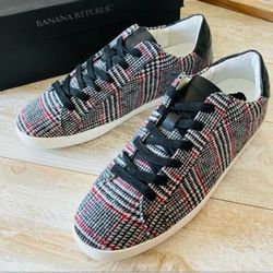 Banana Republic Plaid Essential Sneakers