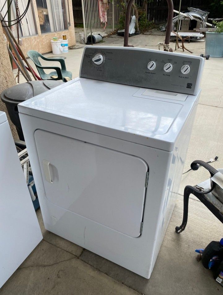 Kenmore gas dryer Heavy duty Large Capacity 
