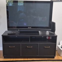 50" TV Stand