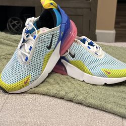 Nike Air Max 270 size 1