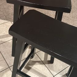 24in Black Wood stool set of 2