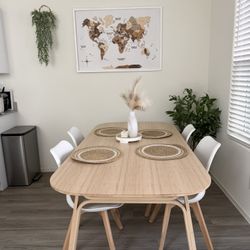 Dinning Table With Chairs