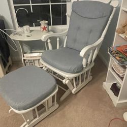 White Wood Glider Rocker