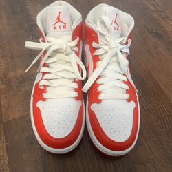 Women's Air Jordan 1 Mid