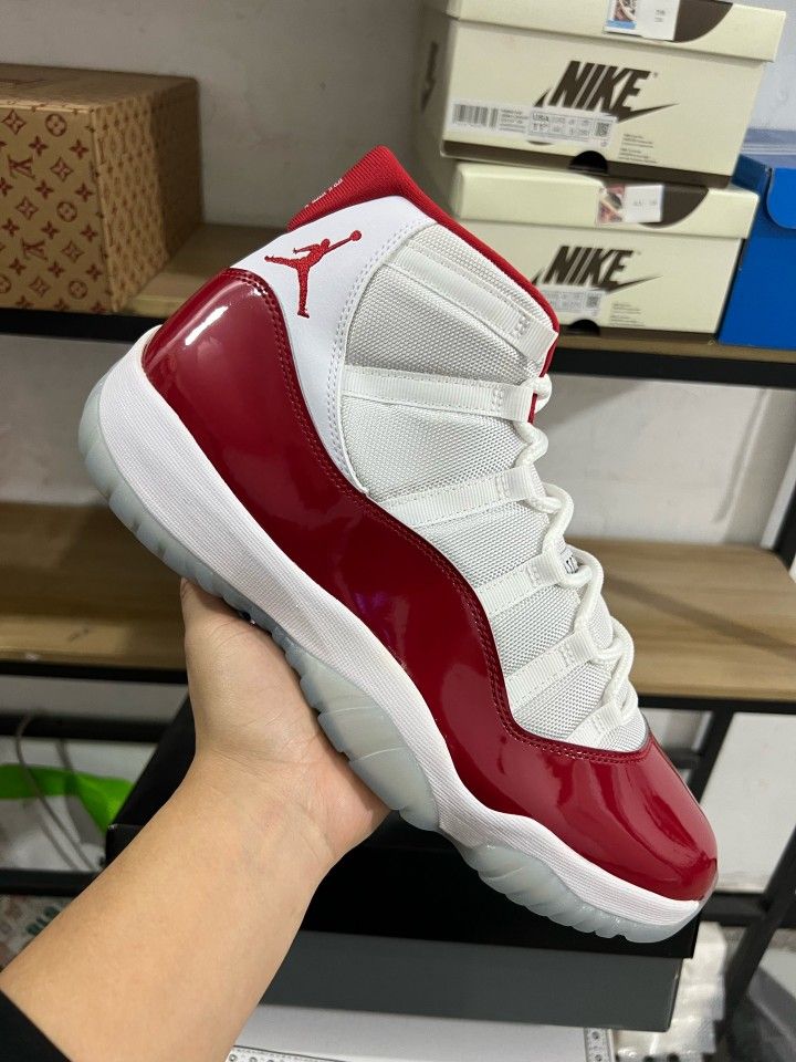 Air jordan 11s RED CHERRY more colors available