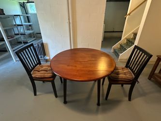 Kitchen Table w/ 3 Chairs