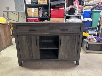 Kitchen buffet cabinet