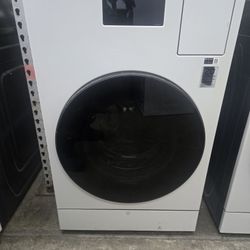 SAMSUNG WASHER AND DRYER COMBO 220V EXTRA LARGE CAPACITY 