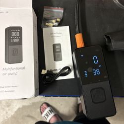 Hand Held Air Compressor New For Flat Tire 