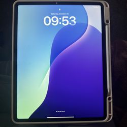 iPad Pro 12.9 (6th Generation) & Apple Pencil 