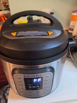 Instant Pot Duo Electric Pressure Cooker