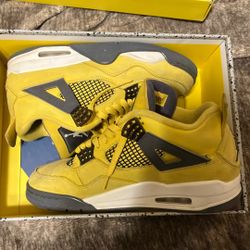 Jordan 4