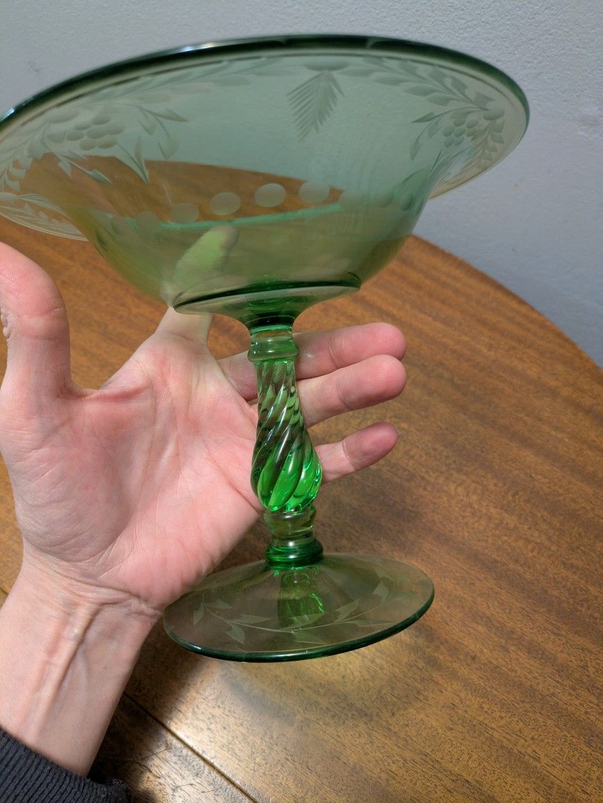 Antique Fostoria Glass Co. Twisted Stem With Vespar Etching Fairfax Compote Dish. 1920's. Excellent Condition.