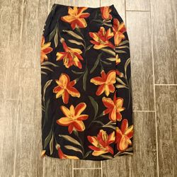 Size 8 Floral Skirt 