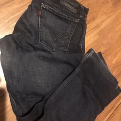 Levi’s Jeans 514 Slim Straight Fit - Size 32