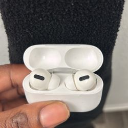 AirPods Pro