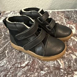 UGG Toddler Rennon II Boot • Black • Toddler Size 9