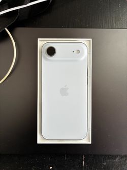 iPhone Air Sky Blue 256GB Unlocked
