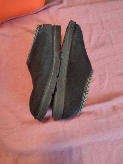 BEARPAW Men’s Black Suede Slippers Size 10 – Slip-On Moccasin House Shoes