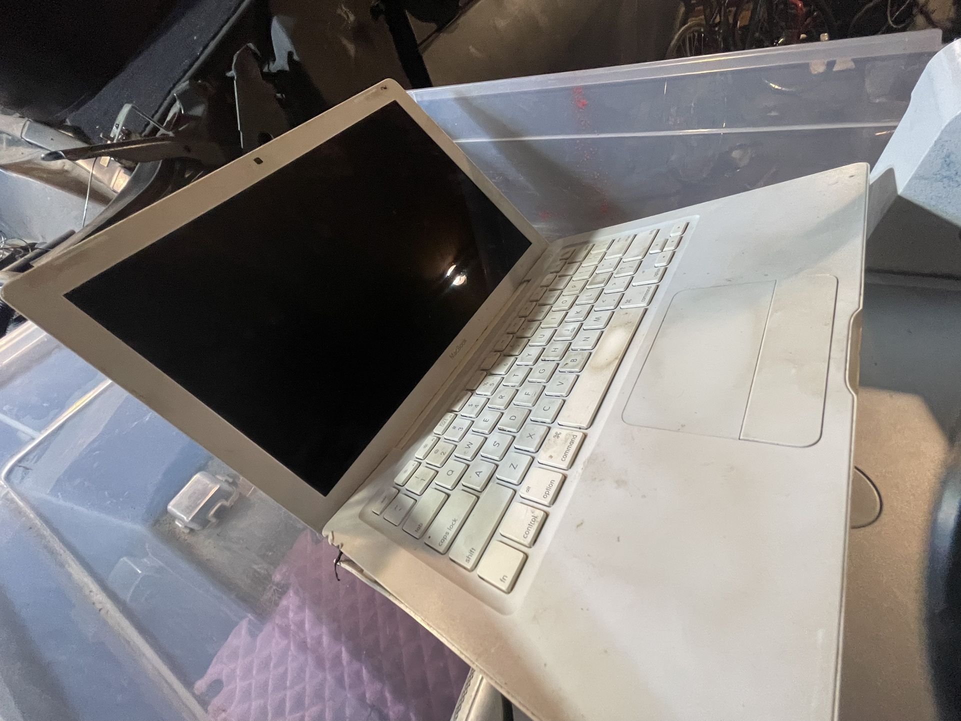 MacBook