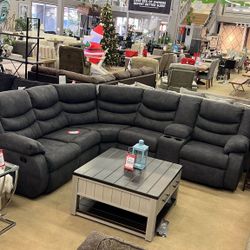 Partymate Slate Manual Reclining Sectional Living Room Set