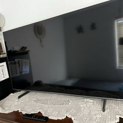 Samsung TV For Sale
