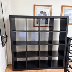 Storage shelf 